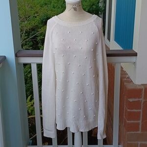 Old Navy Creamy White Textured Sweater ❤️